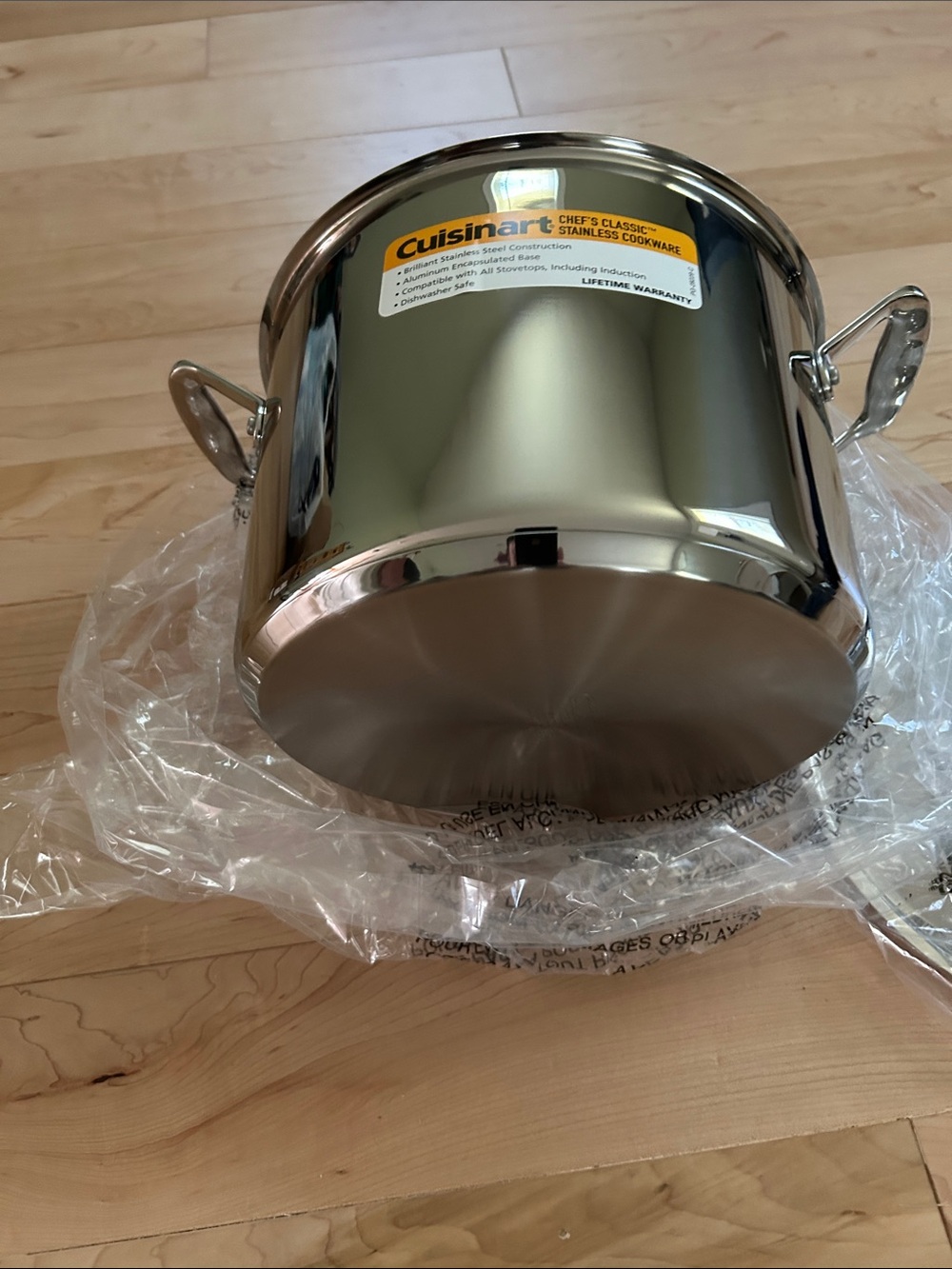 Cusinart Stainless Steel stock pot with lid